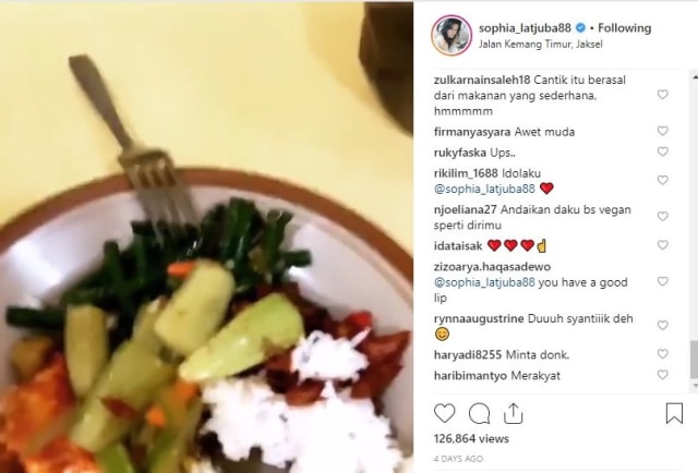 Alasan Sophia Latjuba Sebut Menu Warteg Makanan Terbaik di Dunia (1)