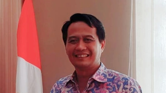 Ketua Umum PB IDI, Daeng M Faqih. Foto: Instagram/@ikatandokterindonesia