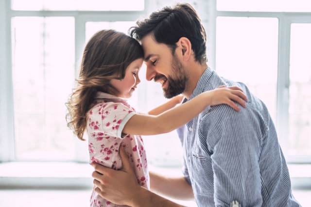 Ilustrasi Ayah dan Anak