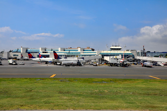 Bandara LaGuardia. New York, Amerika Serikat (Foto: Shutter Stock)