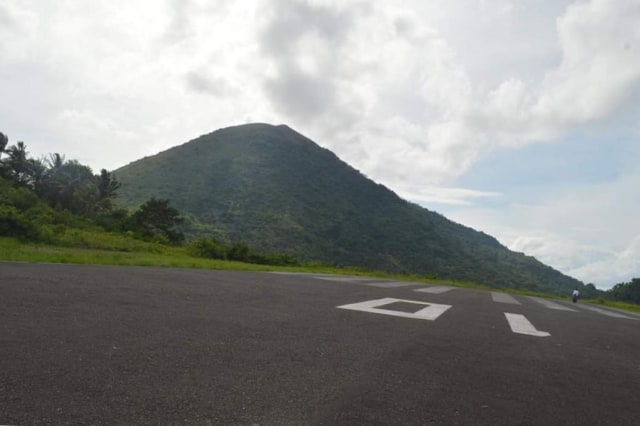 Landasan Pacu Bandara Banda Neira (Foto:Istimewa)