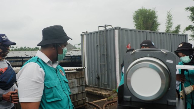 DLH Ambil Sampel Udara di Desa Karangdawa