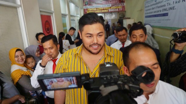 Ivan Gunawan di Polres Jakarta Barat terkait penangkapan asistennya, AJA, Jakarta, Kamis (17/1/2019). (Foto: Irfan Adi Saputra/kumparan)