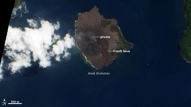 Penampakan Gunung Anak Krakatau diambil satelit NASA pada 2012. (Foto: NASA EO-1 Team)