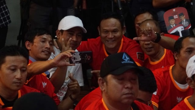 Suasana nonton bareng Debat Pilpres di Media Center Prabowo-Sandi, Jakarta, Kamis (17/1). (Foto: Fanny Kusumawardhani/kumparan)