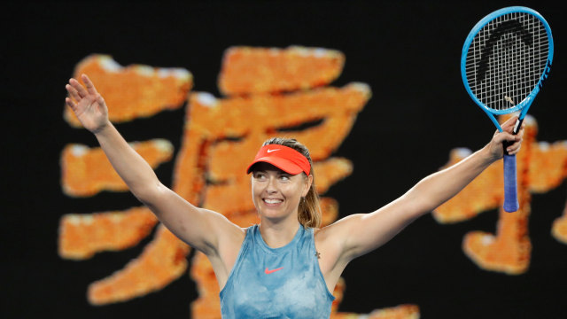 Maria Sharapova merayakan kemenangan di babak ketiga Australia Terbuka 2019. (Foto: REUTERS/Aly Song)