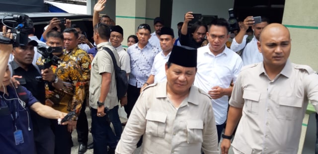 Jokowi dan Prabowo Janjikan Menteri dari Maluku 