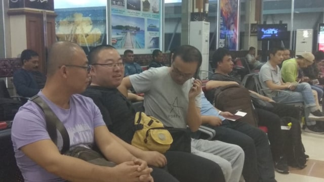 Tenaga kerja asing asal China meninggalkan Aceh. (Foto: Dok. Istimewa)