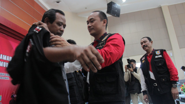 Pelepasan alat pembuatan KTP-el di Dirjen Dukcapil Kemendagri, Jakarta Selatan, Minggu (20/1). (Foto: Jamal Ramadhan/kumparan)