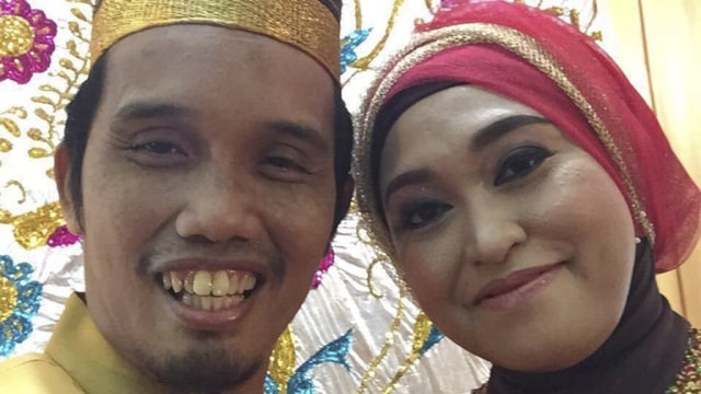 Ustaz Maulana dan istrinya Nuraliyah Ibnu Hajar (Foto: kumparan/Instagram )
