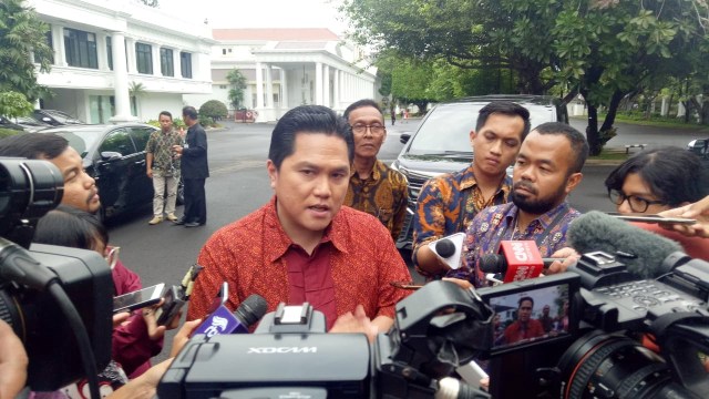 Menteri BUMN Erick Thohir di Kantor Staf Presiden. Foto: Rian/kumparan