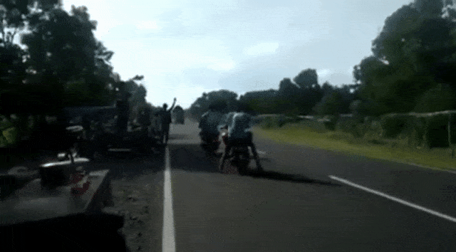 Fenomena truk goyang ‘Kapten Oleng’ di Bantul yang berujung celaka. (Foto: Dok. Istimewa)