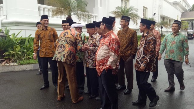 Lembaga Persahabat Ormas Islam Temui Presiden Jokowi di Istana Merdeka, Jakarta.  (Foto: Fahrian Saleh/kumparan)