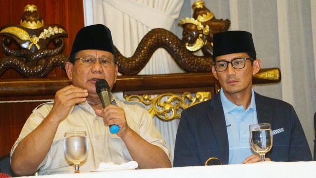Prabowo Subianto dan Sandiaga Dinilai Kompak saat Debat Pilpres Perdana (1)