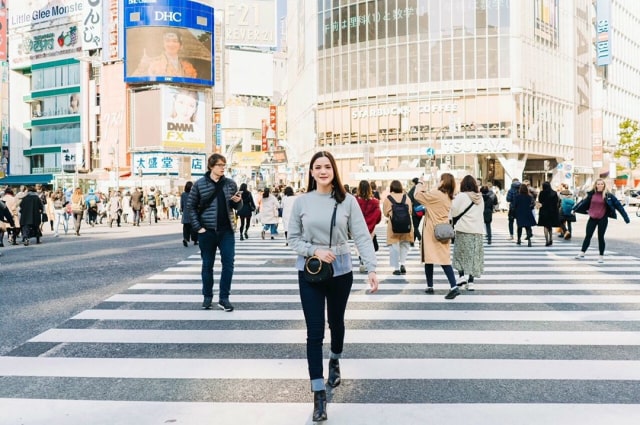 Alice di Shibuya crossing, Tokyo, Jepang. (Foto: Instagram @alicenorin)