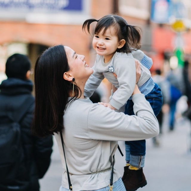 Alice dan sang anak, Alita menikmati liburan di Jepang. (Foto: Instagram @alicenorin)