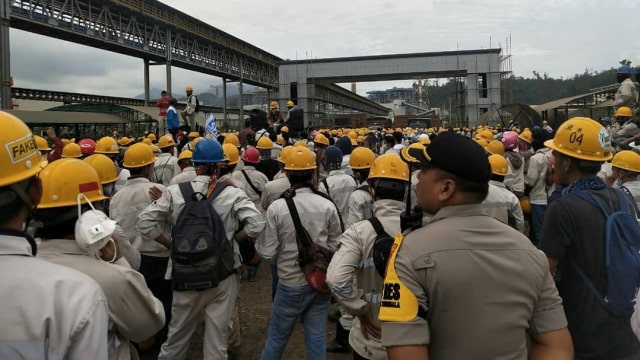 Kapolres Morowali amankan rusuh akibat mogok kerja. (Foto: Instagram/@polresmorowali)