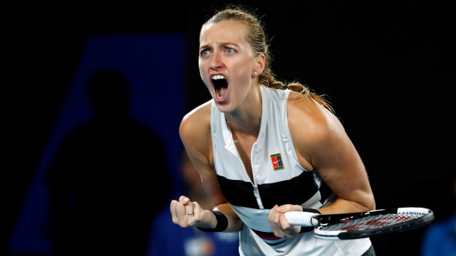 Kvitova merayakan torehan poin di final Australia Terbuka 2019. (Foto:  REUTERS/Adnan Abidi)