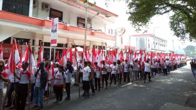 Flashmob kebangsaan di Benteng Vastenburg Solo. (Foto: kumparan)