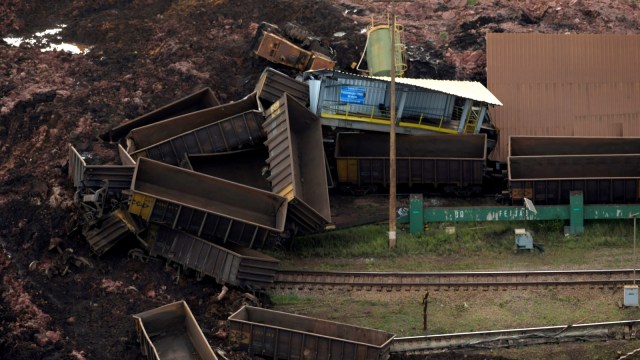 Gambar udara kondisi di sekitar bendungan Vale SA yang jebol, di Brumadinho, Brasil. (Foto: REUTERS/Washington Alves)