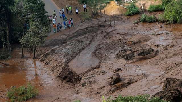 Gambar udara kondisi di sekitar bendungan Vale SA yang jebol, di Brumadinho, Brasil. (Foto: REUTERS/Washington Alves)