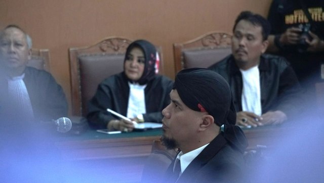 Suasana sidang vonis Ahmad Dhani di Pengadilan Negeri Jakarta Selatan. (Foto: Nugroho Sejati/kumparan)
