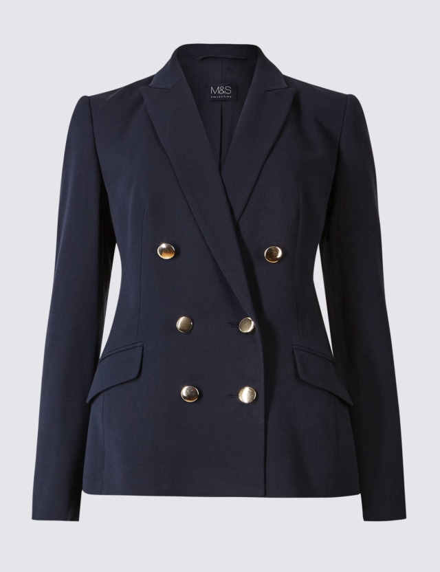 Warna biru gelap dapat menunjukkan bahwa Anda mudah dipercaya dan loyal dalam bekerja. (Foto: dok. Marks & Spencer)
