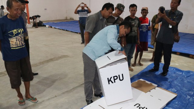 Kotak Suara Yang Diterima Kpu Blora Kurang Buah Kumparan Com