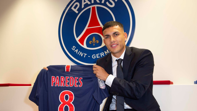 Paredes resmi diperkenalkan PSG. (Foto: Dok. Paris Saint-Germain)