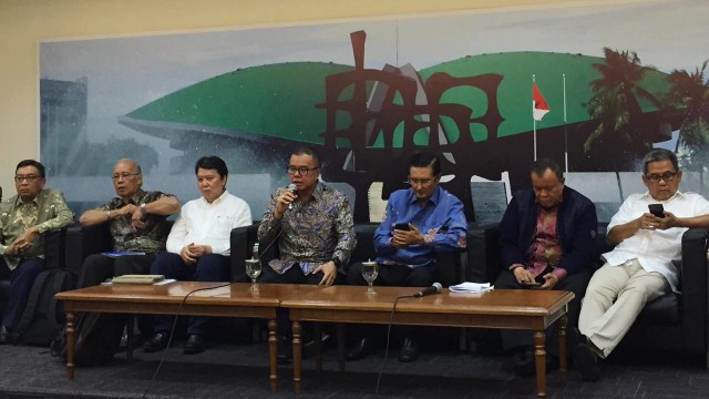 Para Peneliti LIPI Mengadukan Kepala LIPI ke DPR (Foto: Alfaddillah/kumparan)
