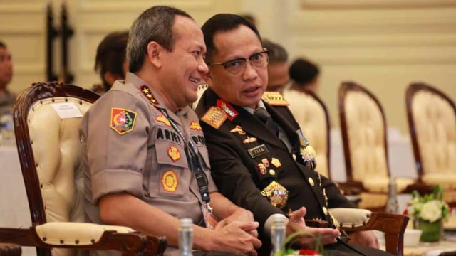 Kebersamaan Kapolri Jenderal Tito dan Kalemdikpol Komjen Arief. (Foto: Dok. Istimewa)