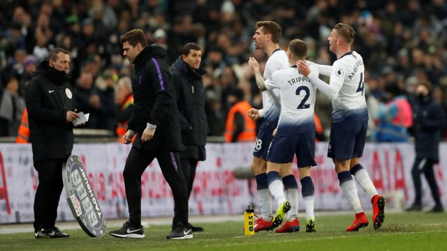 Para pemain Tottenham Hotspur merayakan gol. (Foto: Reuters/Matthew Childs)