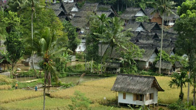 Kampung Naga - Tasikmalaya Kampung Naga - Tasikmalaya