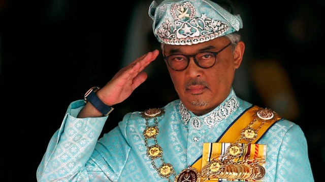 Raja baru Malaysia, Sultan Abdullah Sultan Ahmad Shah saat menghadiri acara pelantikan  di Kuala Lumpur, Malaysia. (Foto: REUTERS/Lai Seng Sin)