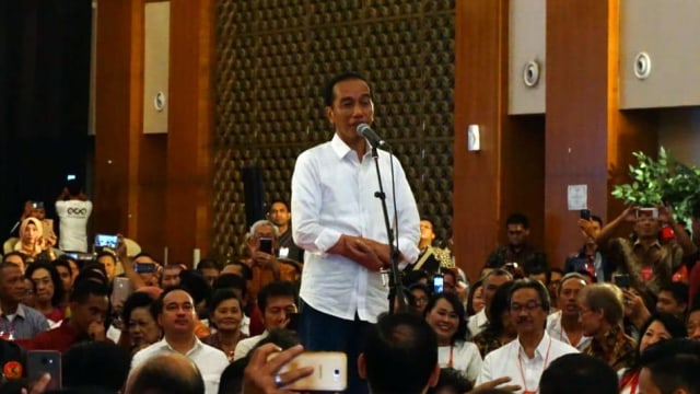 Presiden Jokowi. Foto: Afiati Tsalitsati/kumparan