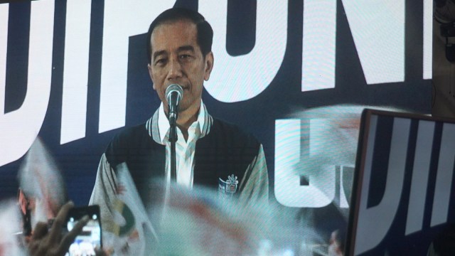 Joko Widodo saat menghadiri acara deklarasi dukungan dari Koalisi Alumni Undip for Jokowi di Kota Lama, Semarang. Foto: Yudhistira Amran Saleh/kumparan