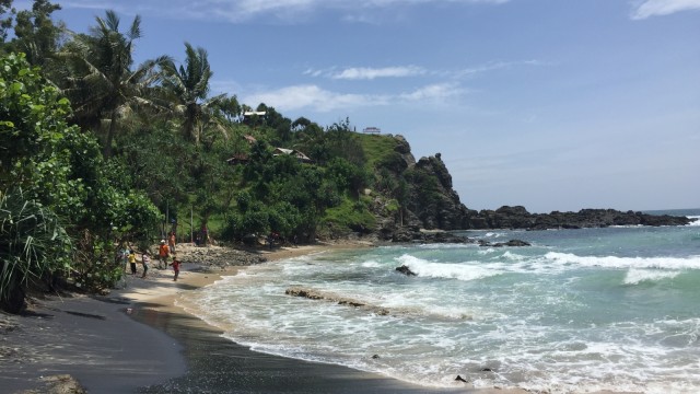 Suasana Pantai Siung di Kabupaten Gunungkidul, Yogyakarta. Foto: Arfiansyah Panji Purnandaru/kumparan