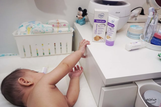 Review Cussons Baby SensiCare: Merawat dan Menjaga Kulit Bayi Sensitif (214755)