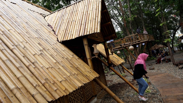 Foto Libur Seru Di Taman Bambu Kumparancom