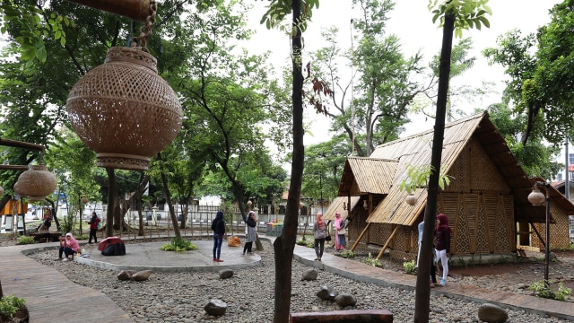 Foto Libur Seru Di Taman Bambu Kumparancom