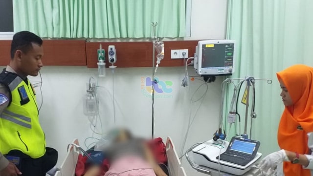 Korban meninggal dunia, Julia Srimukti (18), warga Dusun Gedang Becici Desa Kutukan Kecamatan Randu Blatung Kabupaten Blora. Saat dalam perawatan di RSUD Padangan, Minggu (03/02/2019)