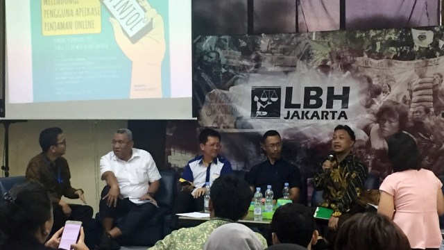 Diskusi Fintech Ilegal di Kantor Lembaga Bantuan Hukum, Jakarta. Foto: Selfy Sandra Momongan/kumparan