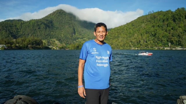 Calon Wakil Presiden nomor urut 02, Sandiaga Uno saat mengunjungi Telaga Sarangan, Magetan, Jawa Timur. Foto: Dok. Tim Sandiaga Uno