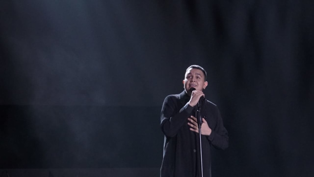 Tulus di Konser Monokrom