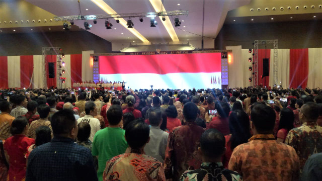 Suasana perayaan hari Imlek Nasional yang dihadiri Presiden Jokowi,  Megawati hingga Try Sutrisno. Foto: fahrian saleh/kumparan