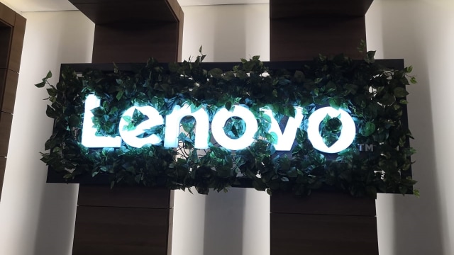 Logo Lenovo. Foto: Bianda Ludwianto/kumparan