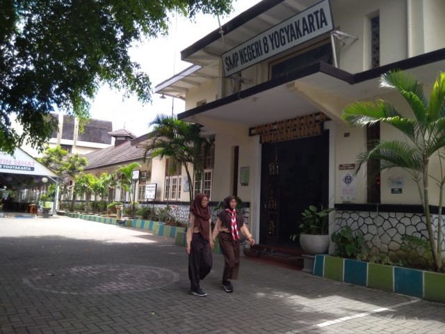 Suasana halaman SMP N 8 Yogyakarta. Foto: erl