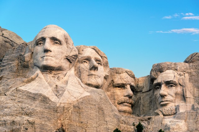 Gunung Rushmore di Amerika Serikat Foto: Shutter Stock