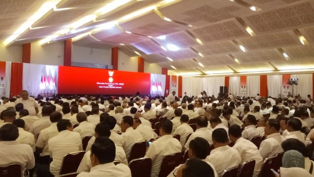 Suasana silaturahmi purnawirawan TNI-Polri di Hall C1 JiExpo Kemayoran. Foto: Maulanan Ramadhan/kumparan