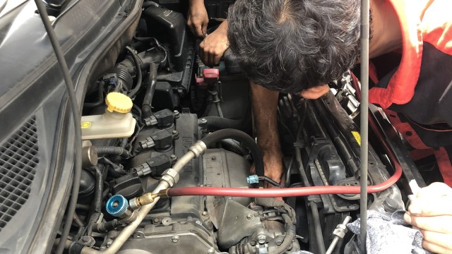 Bolehkah Langsung Matikan Mesin Mobil saat AC Masih Menyala? (57943)